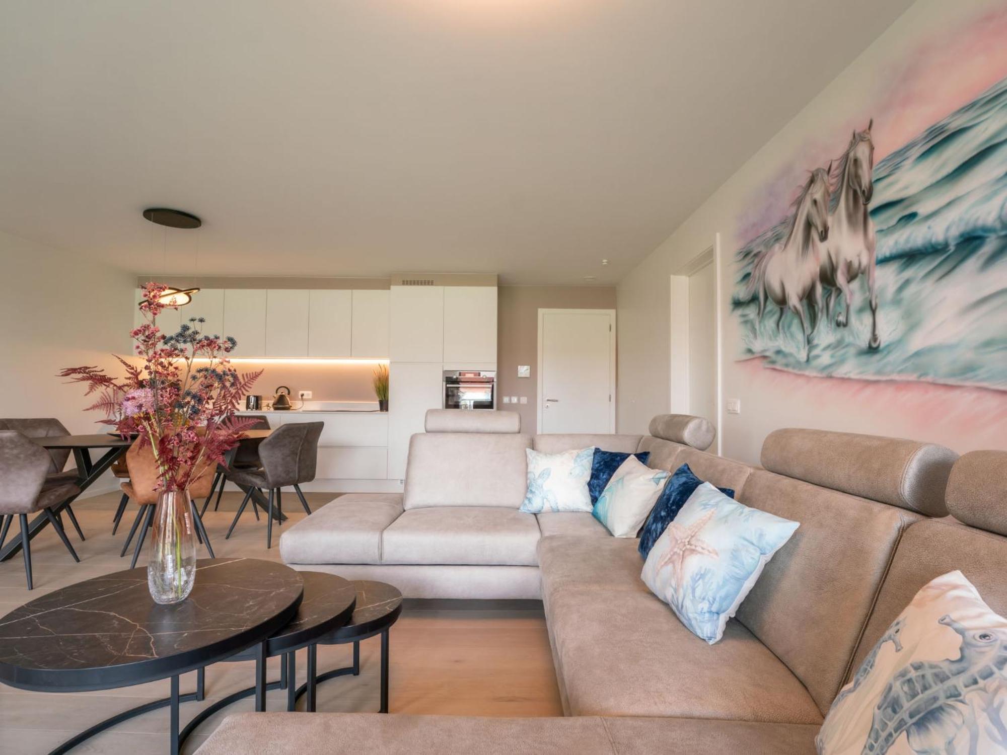 Appartement Whispering Waves With Parking By Interhome